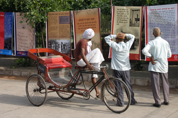Exhibition at  Khuni Darwaja Delhi Gate